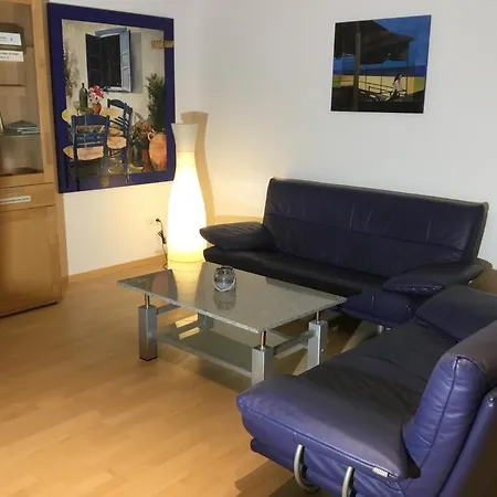Apartment Messmer Mit Terrasse