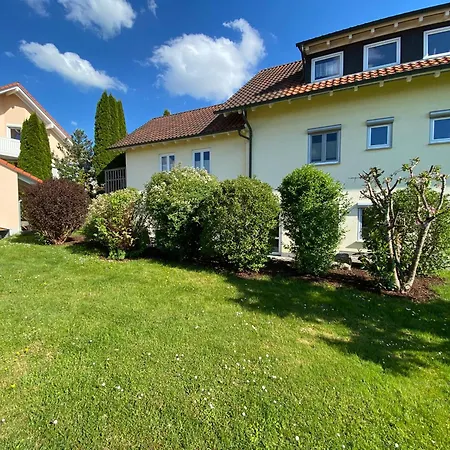 Messmer Mit Terrasse Heiligenborn