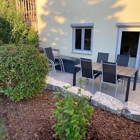Meßmer Mit Terrasse Apartment *